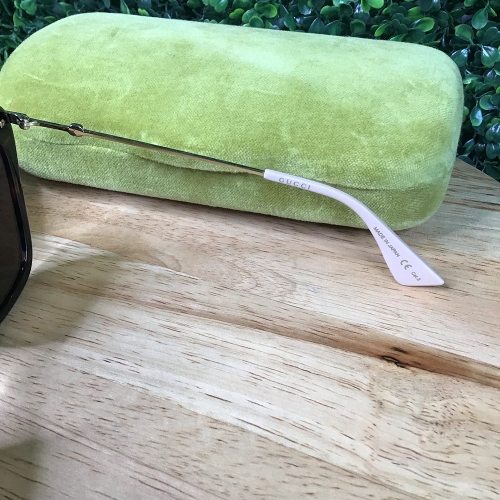 GUCCI Cat Eye Sunglasses new - Picture 9 of 15